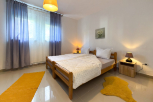 Ferienwohnung Frangipani Utjeha Montenegro Schlafzimmer